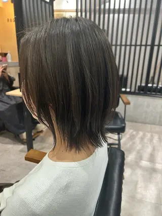 ミディアム 💙まこと💙艶 カラー(Rico)のヘアスタイル