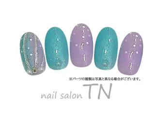 ネイル 矢川 まどかのネイルデザイン