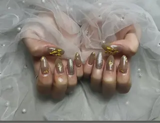 ネイル Nherb所属・佐藤 友里絵のネイルデザイン