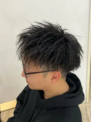 ショート パーマ メンズ Utata literie所属・嵯峨 大地/パーマ/ ハード系/特殊系のヘアスタイル