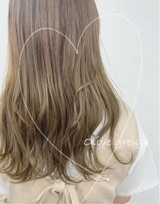 セミロング カラー GRANLUSSO 〜グランルッソ駅前店所属・木口 嘉美のヘアスタイル