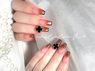ネイル ✨Nailsalon Vi+✨のネイルデザイン