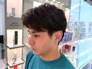 パーマ メンズ 森本 光貴のヘアスタイル