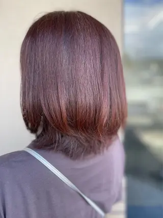 ミディアム カラー 沢田 瞳のヘアスタイル