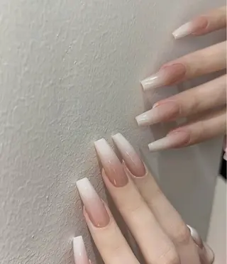 ネイル モナ& あきのネイルデザイン