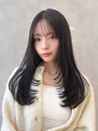 ロング MAEUL 【マウル】栄のヘアスタイル