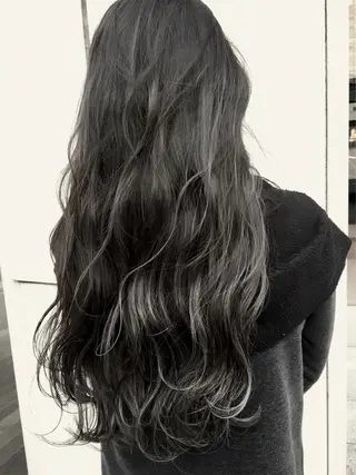 ロング カラー ヘアアレンジ ブリーチ＆カラーが 得意☀️望月宣雄☀️のヘアスタイル