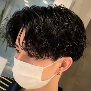 ミディアム パーマ ヘアアレンジ メンズ fifth Tokyo所属・fifth 石川 凪のヘアスタイル