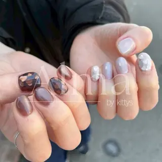ネイル Alma by kittys 谷保店所属・Alma chitoseのネイルデザイン