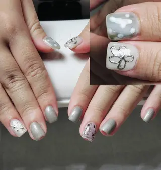 ネイル 桃子 Nail高円寺のネイルデザイン