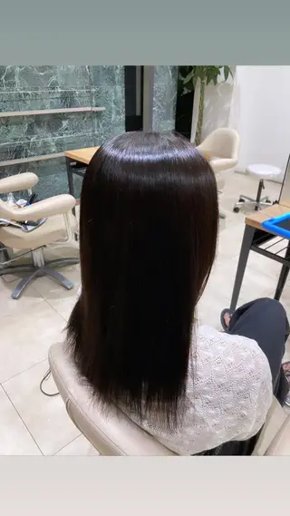 セミロング 髪の修復専門サロン　hair place VIVE所属・KOTA / ハイトーン/髪質改善のヘアスタイル