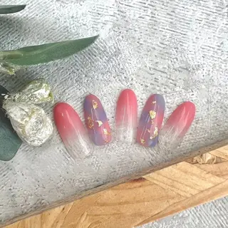 ネイル MAXKELLY Ayakaのネイルデザイン