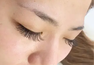 マツエク・マツパ salonLADYSTYLE所属・稲嶺 美華のエステ・リラクイメージ