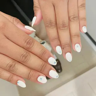 ネイル Amour baseのネイルデザイン