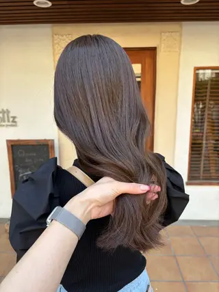 セミロング putri店長 和田鈴采のヘアスタイル