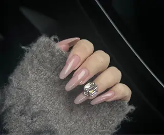 ネイル Cutil Nailsalon所属・Cutil. Nail🌈のネイルデザイン