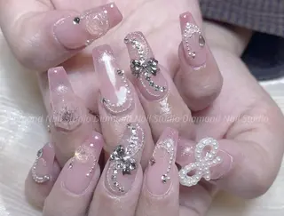 ネイル DIAMOND NailStudioのネイルデザイン