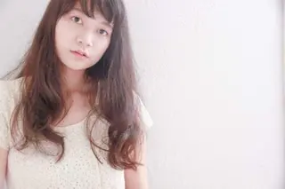 ロング カラー パーマ ルービック 梅田茶屋町店のヘアスタイル