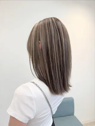 ミディアム カラー ほの カラー特化/ ブリーチ/ボブのヘアスタイル