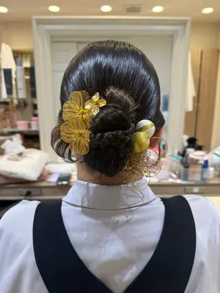 セミロング ヘアアレンジ 韓国ヘアメイク🎀/ 縮毛矯正✨山本媛香のヘアスタイル