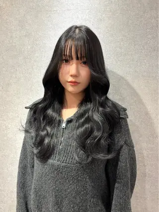 ロング カラー ハイトーン/ウルフ/ レイヤー/Asukaのヘアスタイル