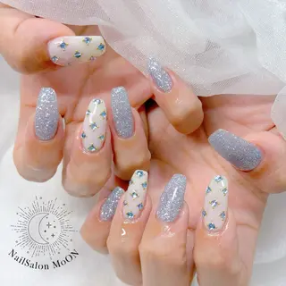 ネイル MoON...❤︎ MeGuのネイルデザイン