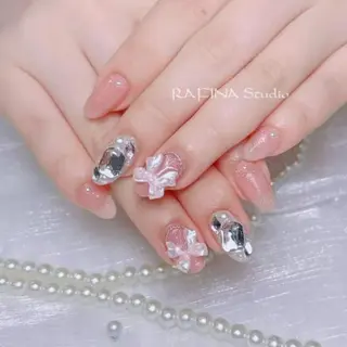 ネイル 桃香 Minaのネイルデザイン