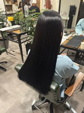 ロング 平尾/艶カラー/ アッシュ系/中川誠大のヘアスタイル