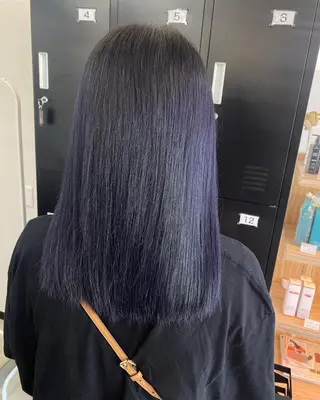 ロング カラー UNDER vr 【アンダーバー】のヘアスタイル