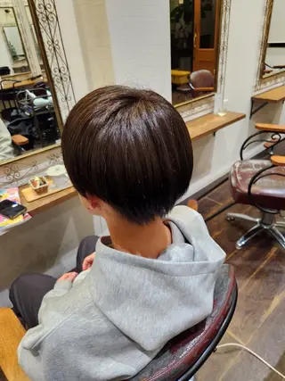 ショート メンズ 阪本 俊のヘアスタイル