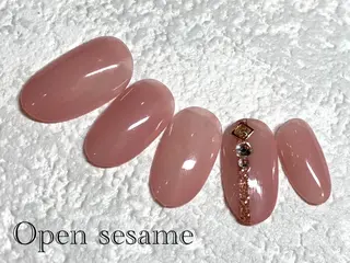 ネイル 遠藤 志乃のネイルデザイン