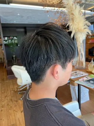 ショート BEACH　HAIR&NAIL所属・両国駅徒歩1分⭐️ アイロン仕上げのヘアスタイル