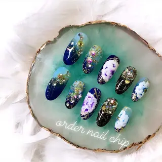 ネイル NEO Beauty Salon所属・𝐍𝐄𝐎 𝐉𝐔𝐑𝐈のネイルデザイン