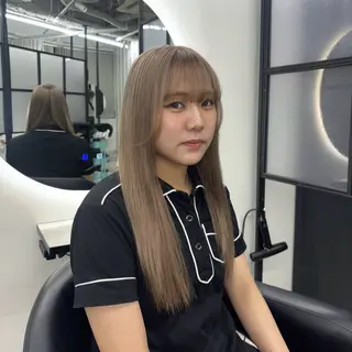 ロング カラー Ren. 🦋デザインカラーのヘアスタイル