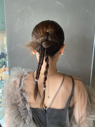 ヘアアレンジ 森下 桃衣のヘアスタイル