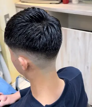 ショート Groomers Tokyo所属・大山慧也/メンズ/ フェード/バーバーのヘアスタイル