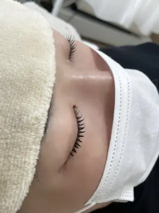 マツエク・マツパ Y'S BLUE丸亀所属・Y'S BLUE 安藤のマツエク・マツパデザイン