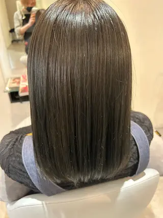 ミディアム カラー ヘアデザインElmo所属・竹野 詞音のヘアスタイル