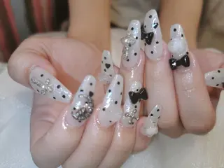 ネイル フィルイン、長さ出し 深爪矯正のネイルデザイン