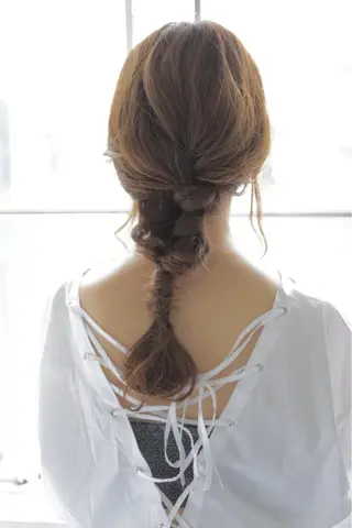 セミロング ヘアアレンジ scene.池袋所属・scene. haraのヘアスタイル