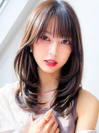 セミロング 青木未羽/ベージュ /透明感カラー/松本のヘアスタイル