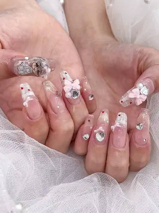 ネイル 五十嵐 美智のネイルデザイン