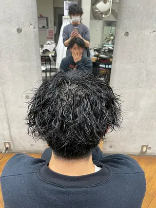 パーマ メンズ 三澤 廉のヘアスタイル