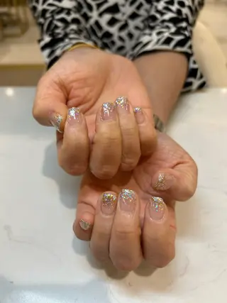 ネイル Raviy新宿店所属・やまだ ななせのネイルデザイン