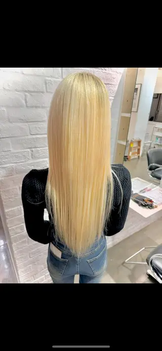 ロング カラー 佐藤 岬樹のヘアスタイル