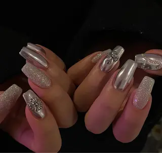 ネイル BERA NAILSのネイルデザイン