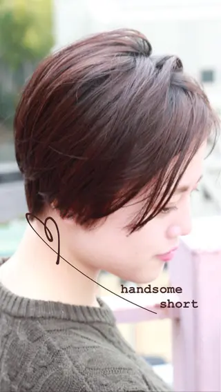 ショート Viage （ビアージュ）のヘアスタイル