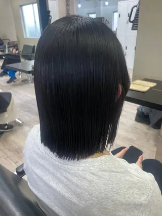 TIDEHAIR SHUKAのヘアスタイル