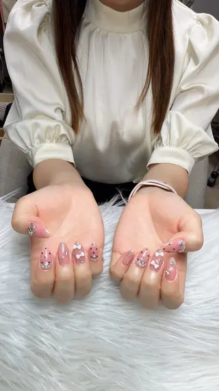 ネイル Nikoネイルサロン中野店所属・merci リカのネイルデザイン