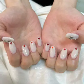 ネイル nail salon e'mu💐のネイルデザイン